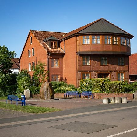 Hotel Alt Oesselse 사르쉬테드 외부 사진