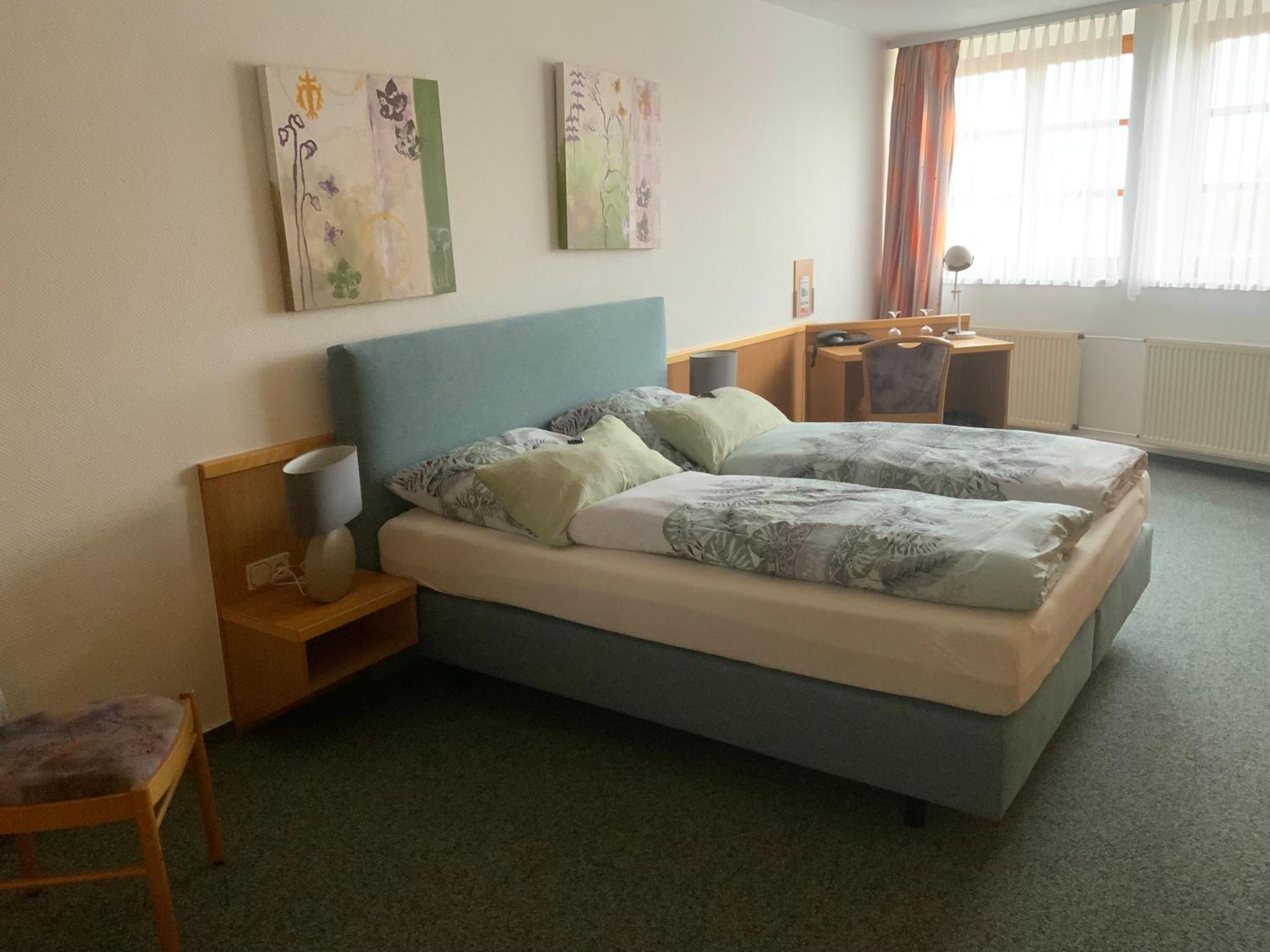 Hotel Alt Oesselse 사르쉬테드 외부 사진